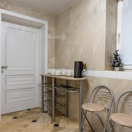 Guest house Zeleniy Bir 3*