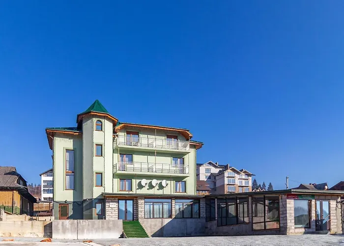 Zeleniy Bir Πανσιόν