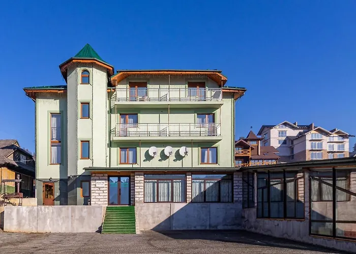 Zeleniy Bir Bukoveľ